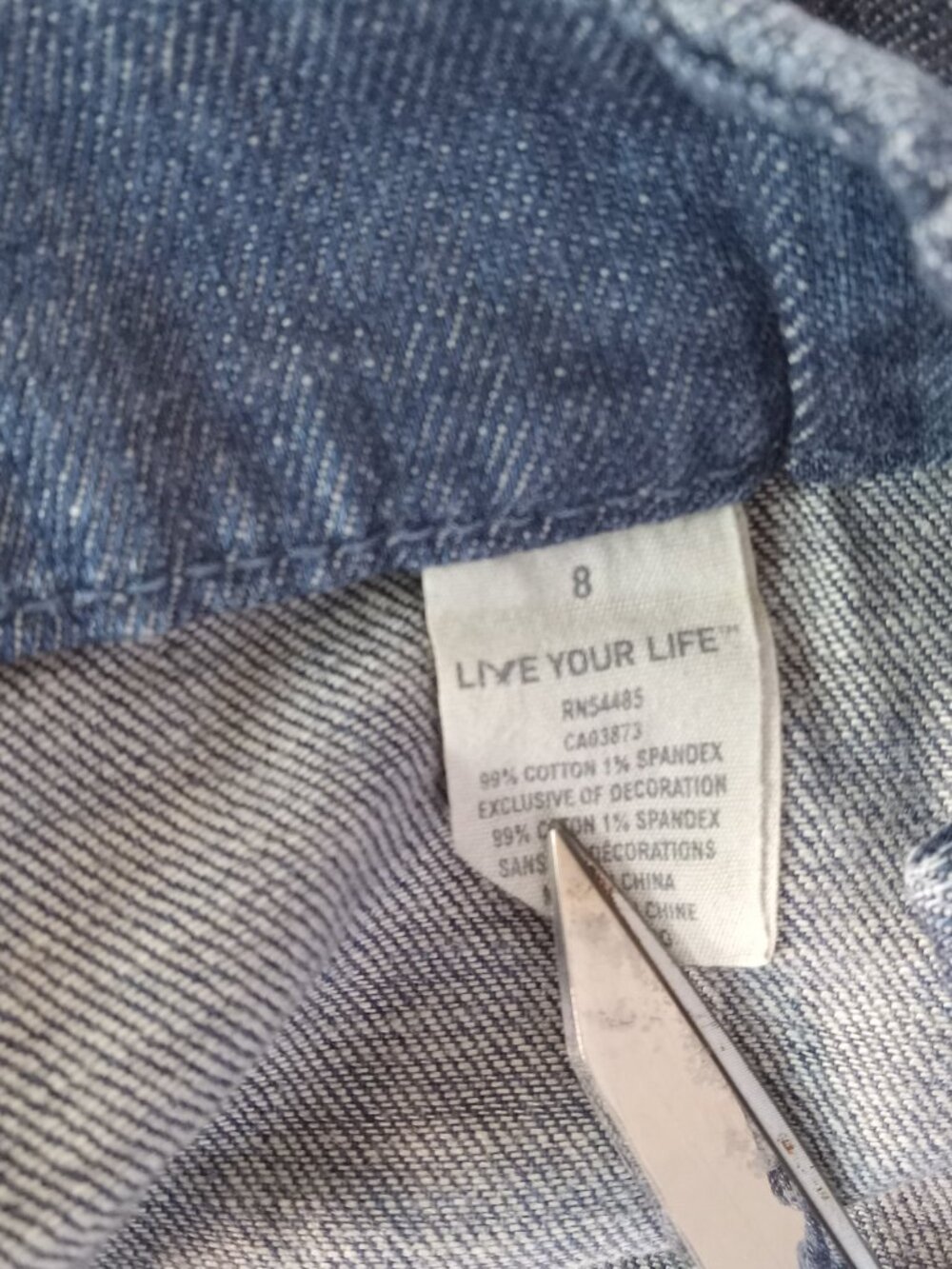 Vtg Y2K 00s American Eagle Booty Jean Shorts 8 Stretch Denim Love Your Life - Picture 7 of 11